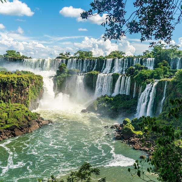All around the world: Ten countries, four continents, one trip